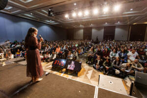 MCA Daniel Dom-328 copia